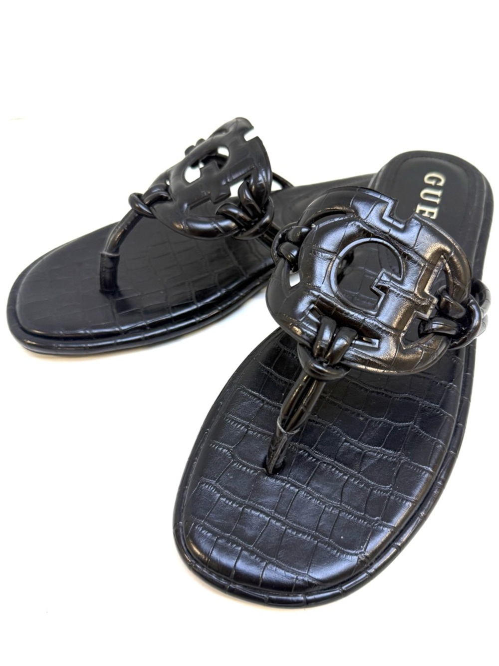 GUESS Black Leather Saime Embellished G Logo Thong Sandals